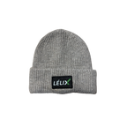 Tuques avec broderies