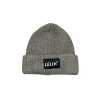 Tuques avec broderies